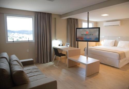 Imagen general del Hotel Intercity Montes Claros. Foto 1