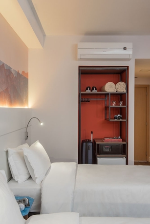 Imagen de la habitación del Hotel Intercity Porto Alegre Cidade Baixa. Foto 3