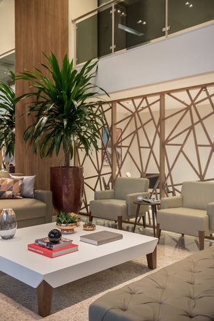 Imagen de los interiores del Hotel Intercity Porto Alegre Cidade Baixa. Foto 19