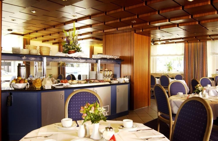 Imagen del bar/restaurante del Hotel Intercity Stuttgart. Foto 6