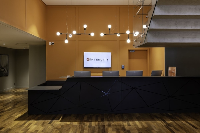 Imagen de los interiores del Hotel Intercity Tatuap&eacute;. Foto 19