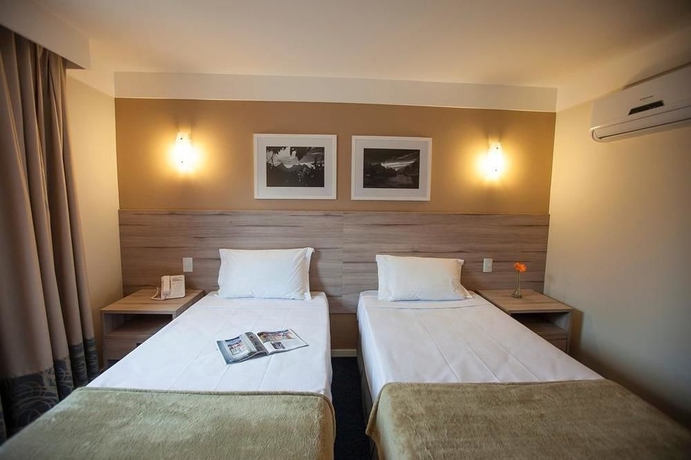 Imagen de la habitación del Hotel Intercity Teresopolis. Foto 9