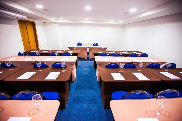 Imagen de los interiores del Hotel Intercity Teresopolis. Foto 14