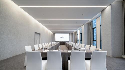 Imagen general del Hotel Intercity Wuhan CADE Optics Valley. Foto 17