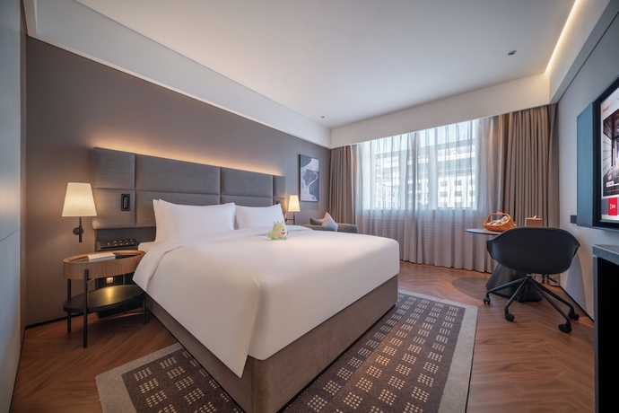 Imagen de la habitación del Hotel Intercity Yantai Downtown. Foto 13