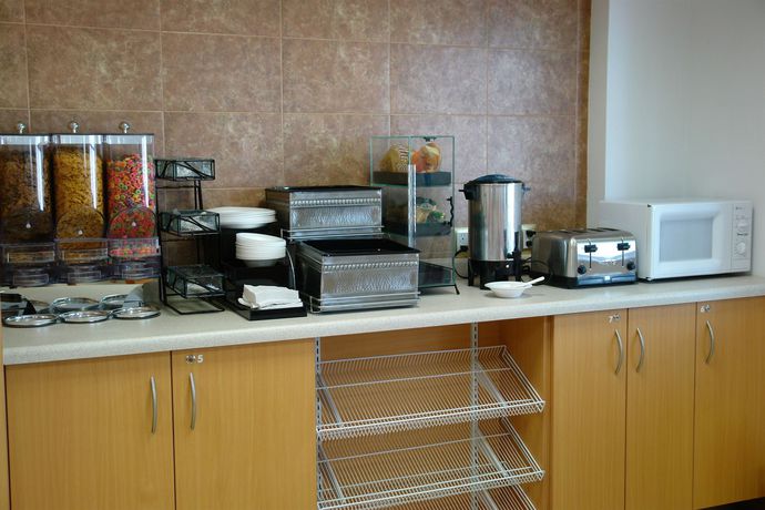 Imagen del bar/restaurante del Hotel Intercity Zapopan. Foto 4