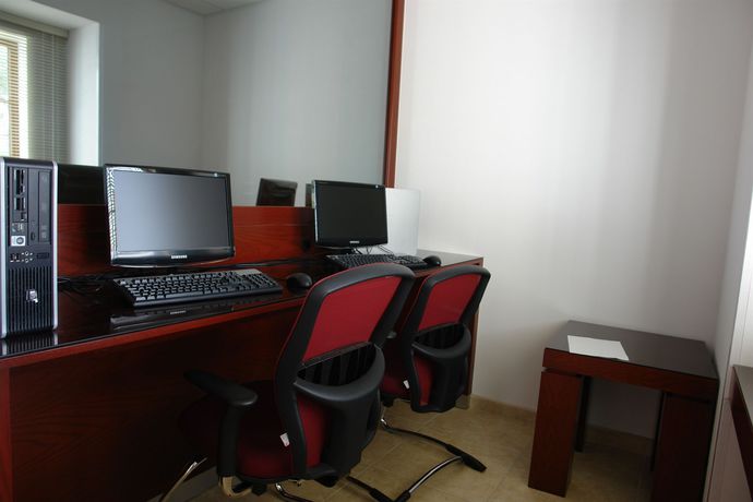 Imagen del bar/restaurante del Hotel Intercity Zapopan. Foto 5