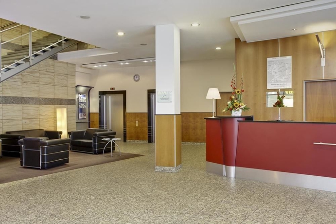 Imagen de los interiores del Hotel IntercityHotel Berlin Ostbahnhof. Foto 10