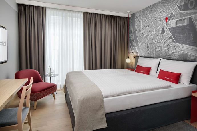 Imagen de la habitación del Hotel IntercityHotel Budapest. Foto 4