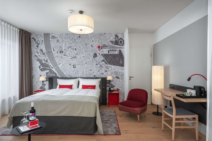 Imagen de la habitación del Hotel IntercityHotel Budapest. Foto 7