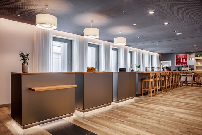 Imagen de los interiores del Hotel IntercityHotel Dortmund. Foto 12