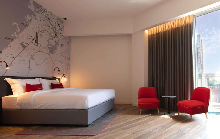 Imagen de la habitación del Hotel IntercityHotel Dubai Jaddaf Waterfront. Foto 12