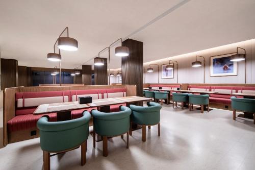 Imagen del bar/restaurante del Hotel IntercityHotel Shanghai Hongqiao Airport. Foto 2