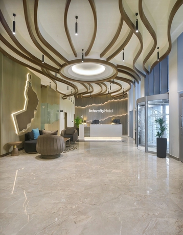 Imagen de los interiores del Hotel Intercityhotel Bawshar Muscat. Foto 18