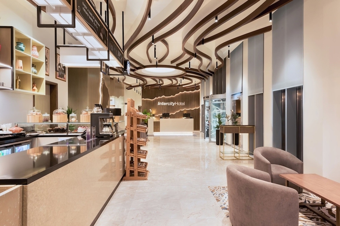 Imagen de los interiores del Hotel Intercityhotel Bawshar Muscat. Foto 19