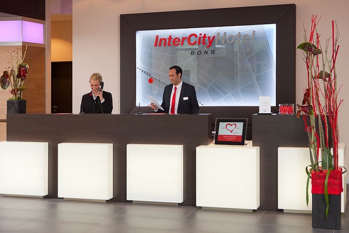 Imagen de los interiores del Hotel Intercityhotel Bonn. Foto 16