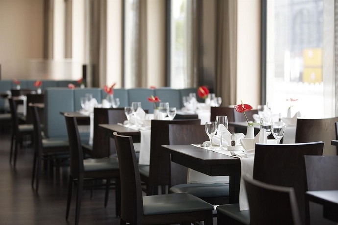 Imagen del bar/restaurante del Hotel Intercityhotel Dresden. Foto 4