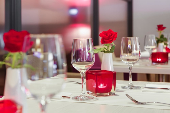 Imagen del bar/restaurante del Hotel Intercityhotel Enschede. Foto 4