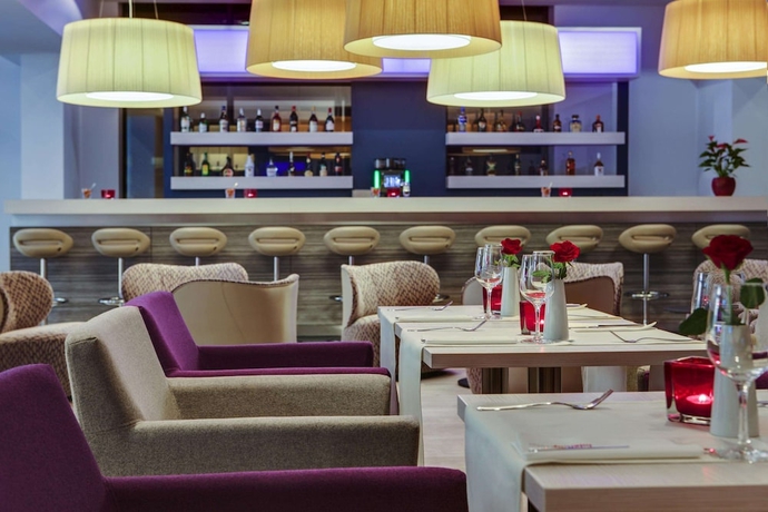 Imagen del bar/restaurante del Hotel Intercityhotel Enschede. Foto 5