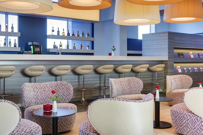 Imagen del bar/restaurante del Hotel Intercityhotel Enschede. Foto 8