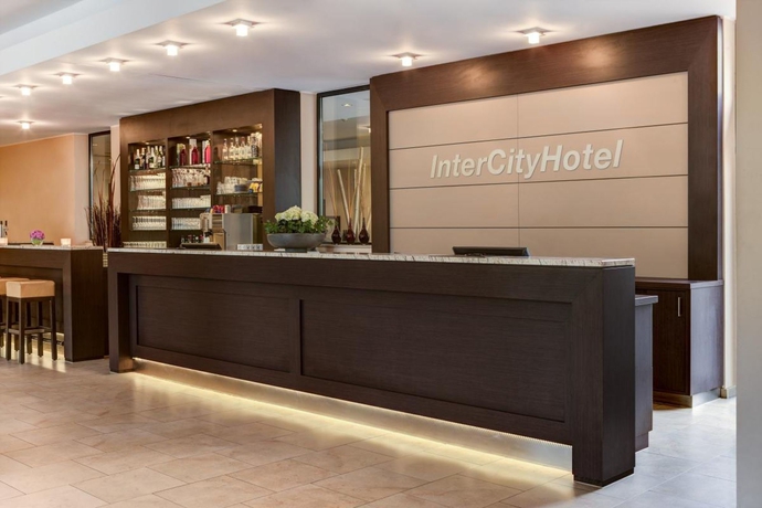 Imagen de los interiores del Hotel Intercityhotel Essen. Foto 14