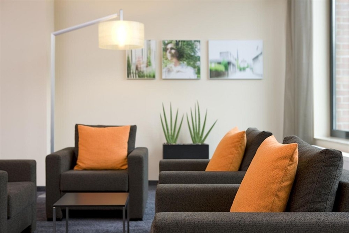 Imagen de los interiores del Hotel Intercityhotel Essen. Foto 16