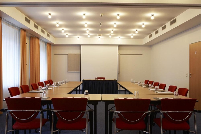 Imagen de los interiores del Hotel Intercityhotel Frankfurt Airport. Foto 15