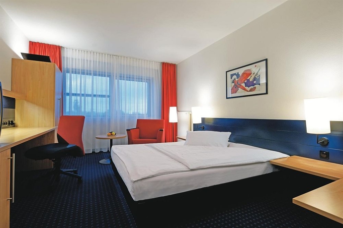Imagen de la habitación del Hotel Intercityhotel Frankfurt Airport. Foto 9