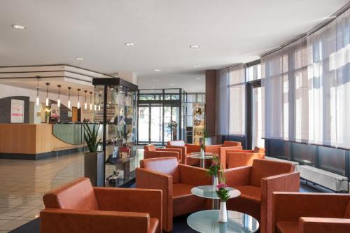 Imagen de los interiores del Hotel Intercityhotel Freiburg. Foto 9