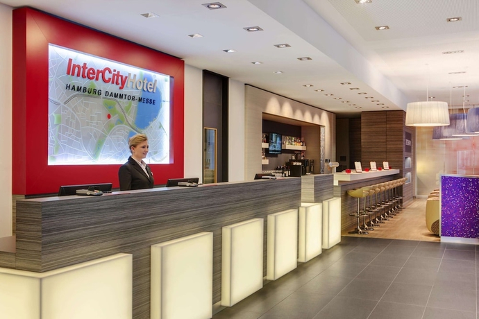 Imagen de los interiores del Hotel Intercityhotel Hamburg Dammtor-messe. Foto 19