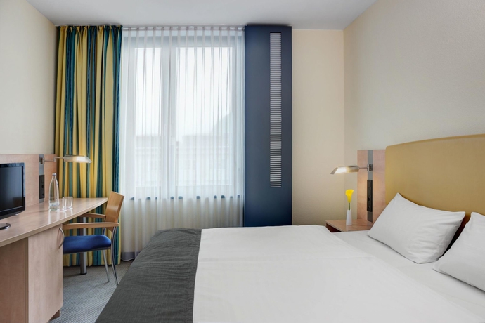 Imagen de la habitación del Hotel Intercityhotel Hamburg Hauptbahnhof. Foto 6