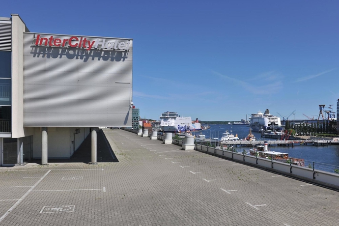 Imagen de los exteriores del Hotel Intercityhotel Kiel. Foto 11