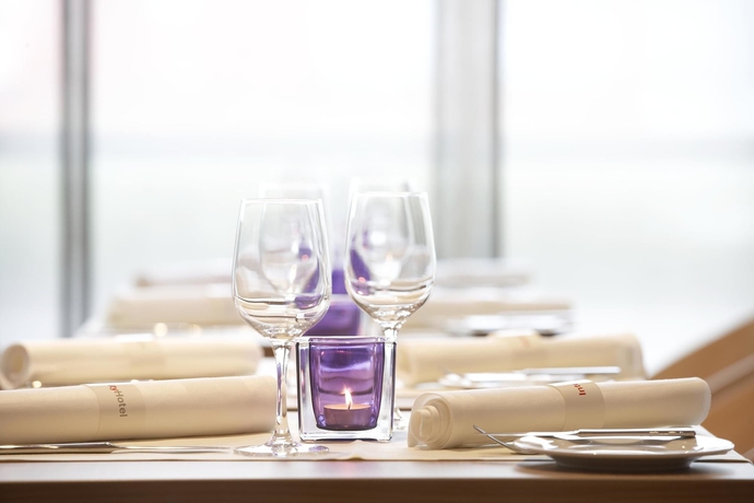 Imagen del bar/restaurante del Hotel Intercityhotel Mannheim. Foto 4