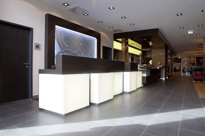 Imagen de los interiores del Hotel Intercityhotel Mannheim. Foto 14