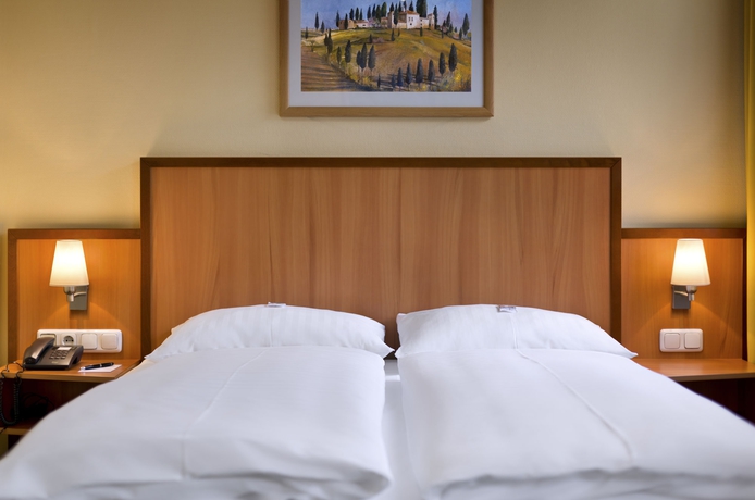 Imagen de la habitación del Hotel Intercityhotel München. Foto 5