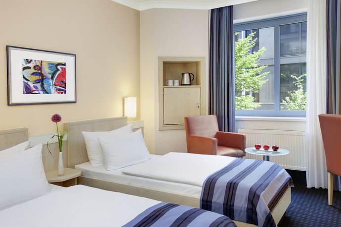 Imagen de la habitación del Hotel Intercityhotel N&uuml;rnberg. Foto 6