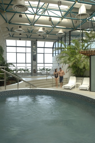 Imagen de la piscina del Hotel Intercontinental Abu Dhabi, An Ihg. Foto 16