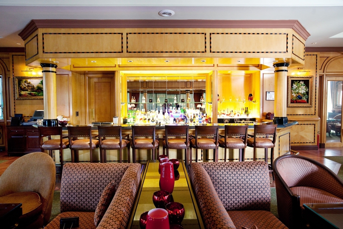 Imagen del bar/restaurante del Hotel Intercontinental Almaty, An Ihg. Foto 1