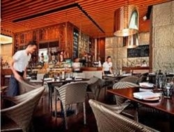 Imagen del bar/restaurante del Hotel Intercontinental Asiana Saigon Residences. Foto 2