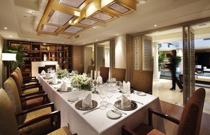 Imagen de los exteriores del Hotel Intercontinental Chengdu Century City, An Ihg. Foto 4