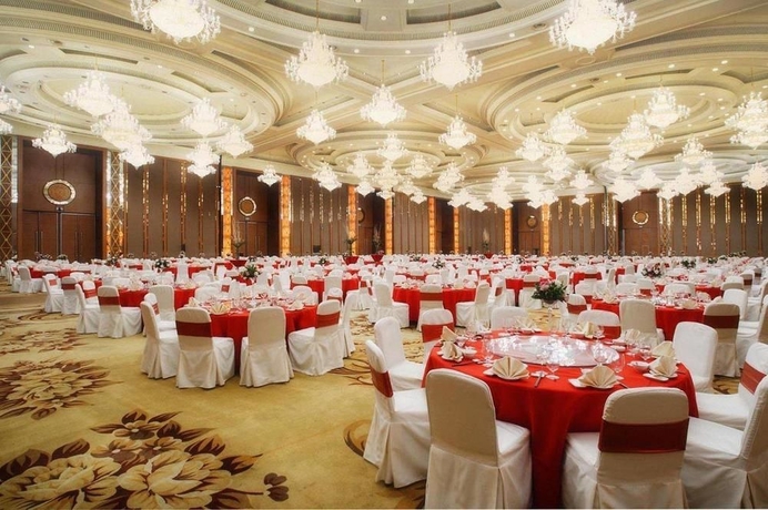 Imagen de los interiores del Hotel Intercontinental Chengdu Century City, An Ihg. Foto 8