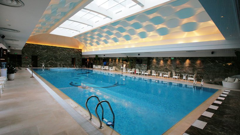 Imagen de la piscina del Hotel Intercontinental Dalian, An Ihg. Foto 12