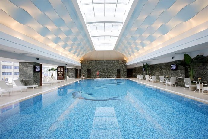 Imagen de la piscina del Hotel Intercontinental Dalian, An Ihg. Foto 13