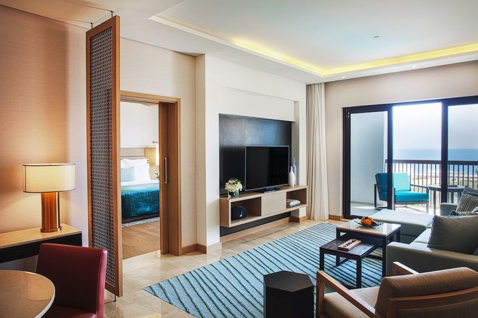 Imagen de la habitación del Hotel Intercontinental Fujairah Resort. Foto 4