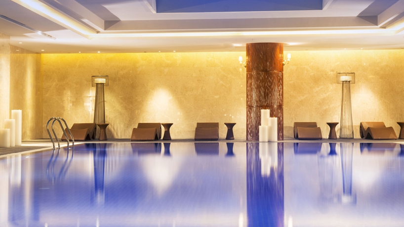 Imagen de la piscina del Hotel Intercontinental Fuzhou, An Ihg. Foto 13