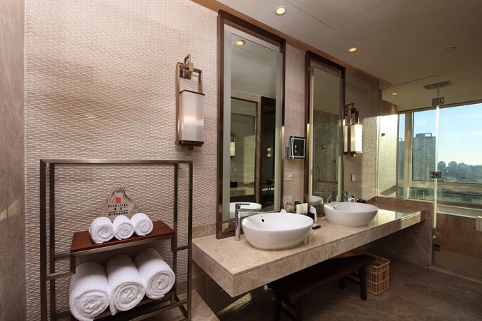 Imagen de la habitación del Hotel Intercontinental Haikou Seaview. Foto 8