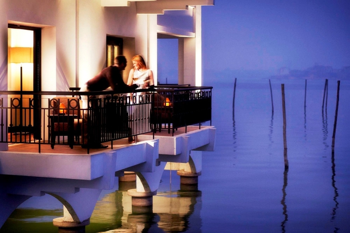 Imagen de la habitación del Hotel Intercontinental Hanoi Westlake, An Ihg. Foto 5