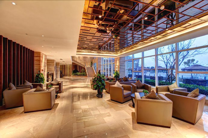 Imagen de los interiores del Hotel Intercontinental Heilong Lake, An Ihg. Foto 17