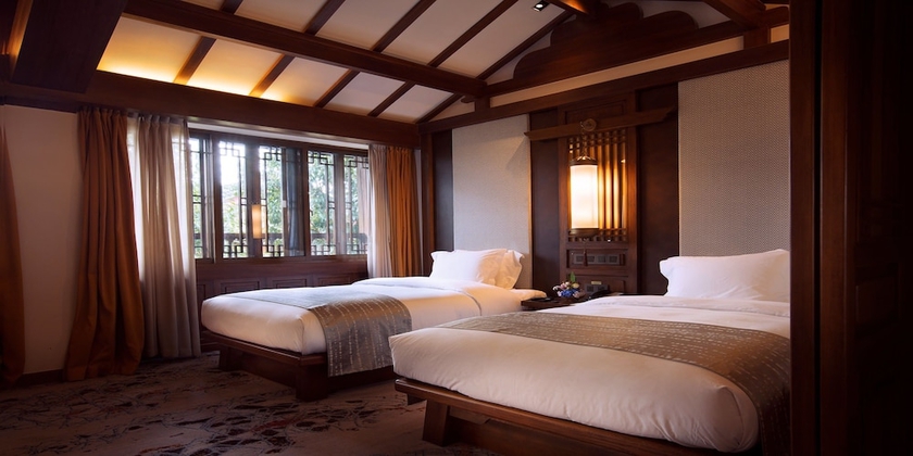 Imagen de la habitación del Hotel Intercontinental Lijiang Ancient Town Resort, An Ihg. Foto 9