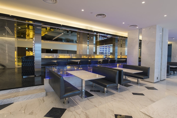 Imagen del bar/restaurante del Hotel Intercontinental Luanda Miramar, an IHG Hotel. Foto 2